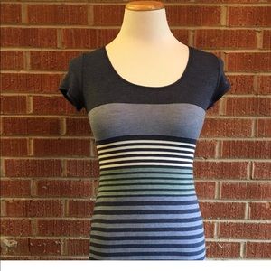 Max Studio Maxi Dress Short Sleeve - Medium